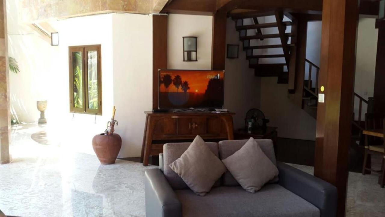 New Daria Villas Seminyak Экстерьер фото