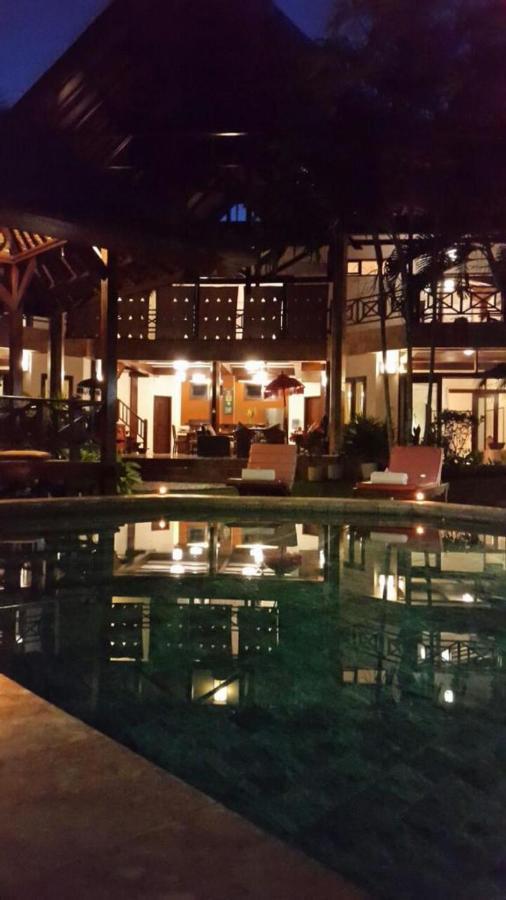 New Daria Villas Seminyak Экстерьер фото