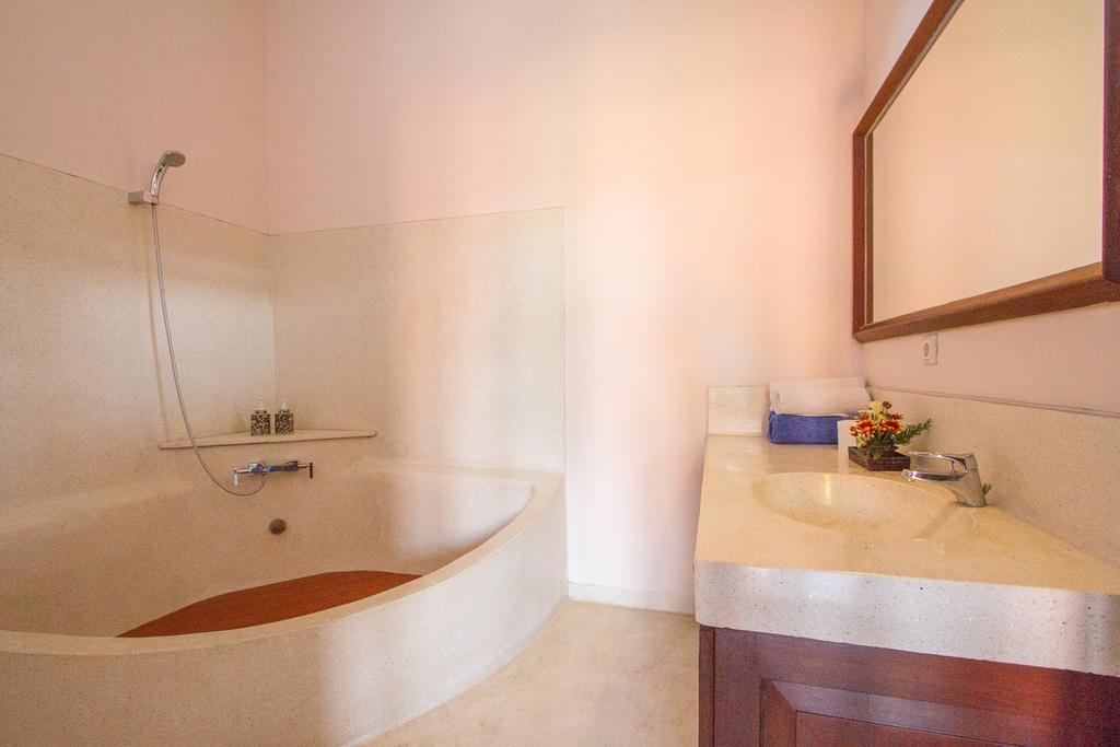New Daria Villas Seminyak Экстерьер фото